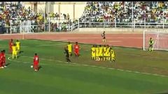Godfred Asiamah free kick