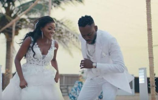 Adekunle Gold and Simi prolonged the release of their wedding memories to the displeasure of fans.