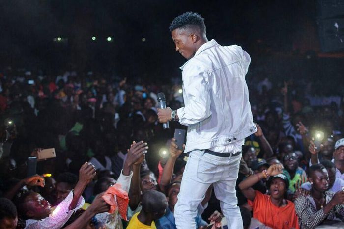 Kofi Kinaata