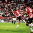 Donyell Malen's injury time goal sees PSV past Basel