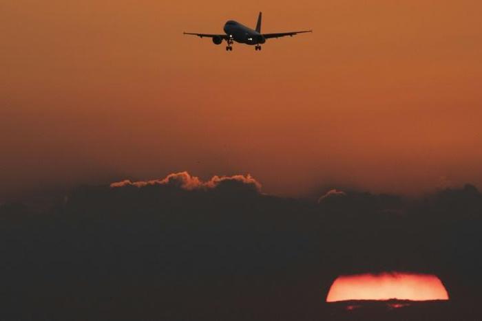 Cutting CO2 emissions is a major challenge given that the number of passengers is expected to double over the next two decades