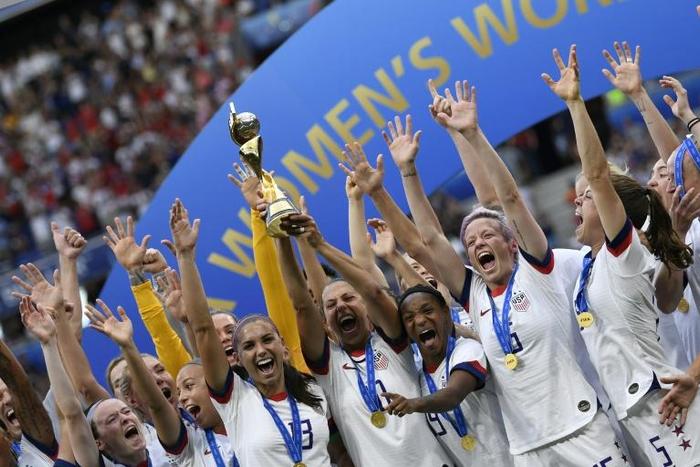 The World Cup-winning US women's team will be honoured with a parade along New York's 'Canyon of Heroes'