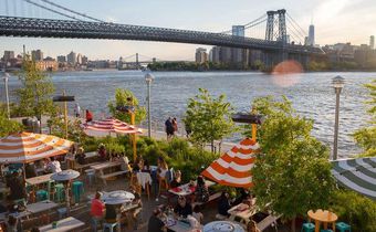 South Williamsburg, Brooklyn: Where families are out in force