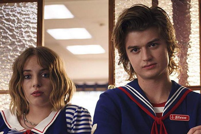 Steve & Robin's Friendship on 'Stranger Things'
