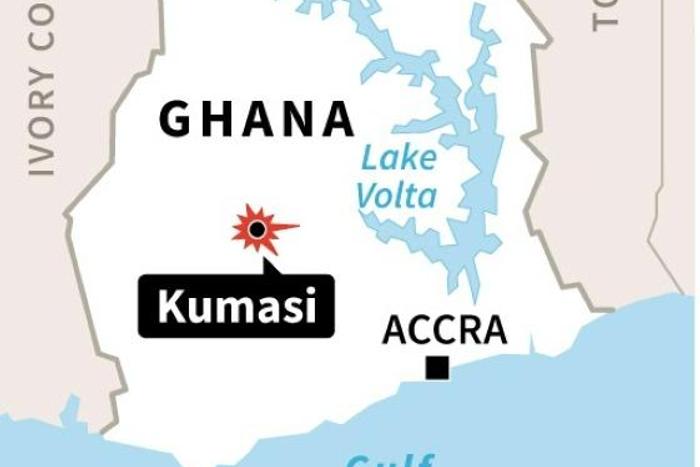Two Canadian women were taken in Kumasi, Ghana's second city, after getting out of a taxi