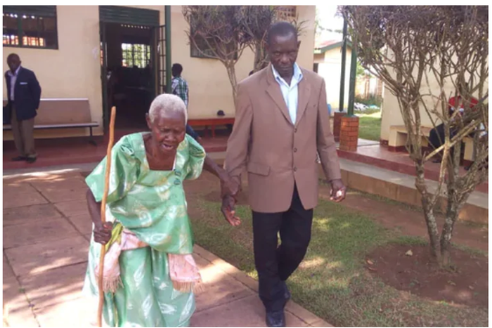 91-year-old grandmother sues niece and nephew for announcing her obituary