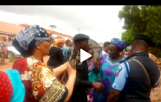 Angry Judge storms church, slaps pastor for noise pollution (video)