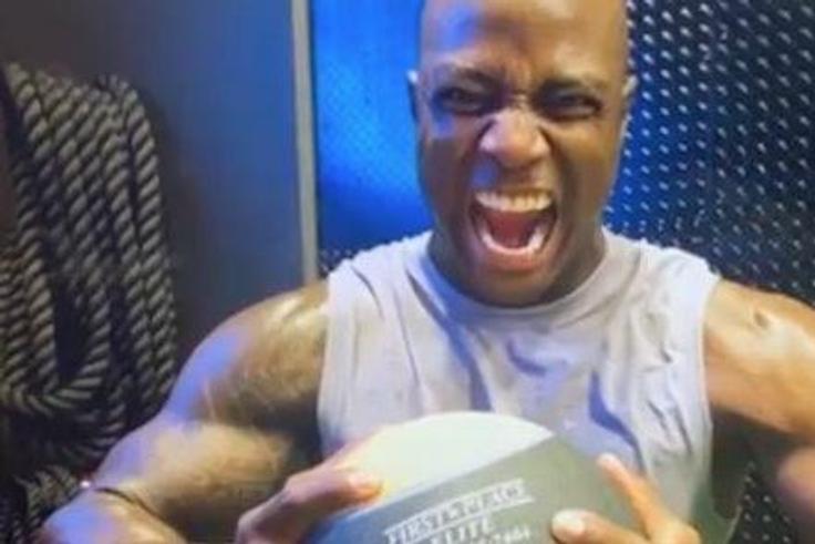 DeMarcus Ware's Medball Slam Countup Routine