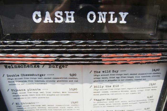 Some restaurants in Vienna advertise cash only