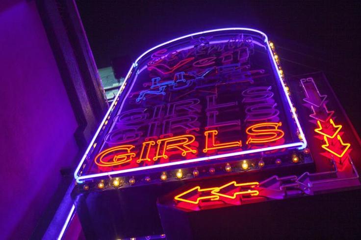 What Strippers Really Think About Their Customers