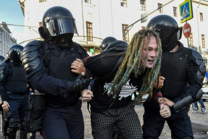 Russian special police forces were deployed to detain protesters following a rally for fair elections in central Moscow