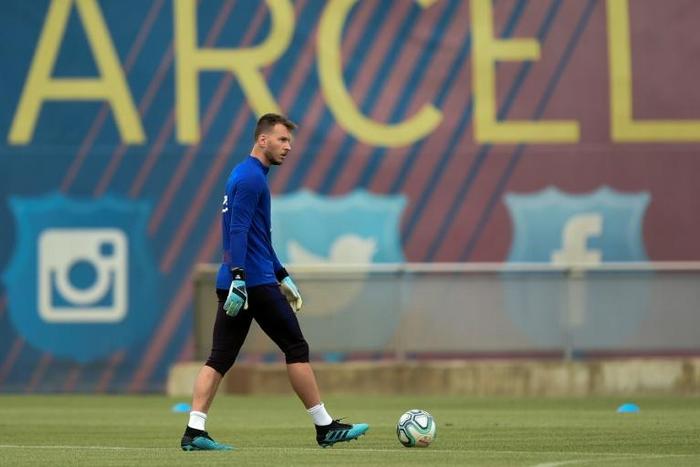 Barcelona signed Neto from Valencia in June.