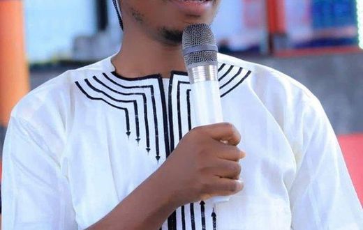 Counselor/lawyer set to marry himself on August 11, invites friends to his “Holy Sologamy”