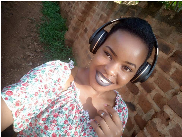Pretty but deprived journalism student makes bricks to cater for her education