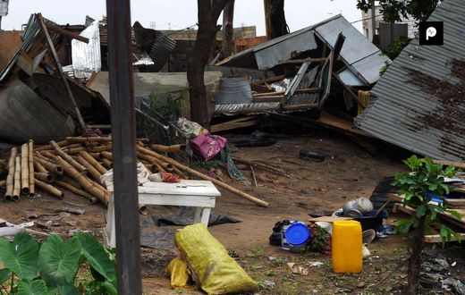 Slums on the motorway demolished