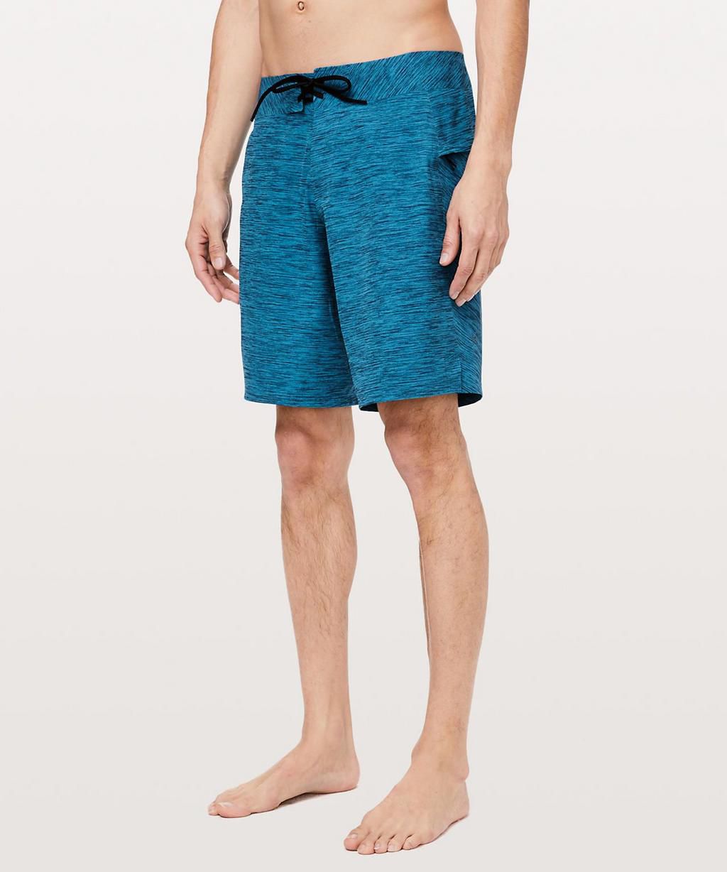 Lululemon's 'We Made Too Much' Sale Is Back With Tons Of New Items On Steep Discount