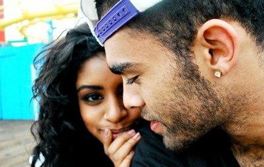 How to control your emotions from running wild in the early days of being with a new partner [Credit: Bikcosmo]