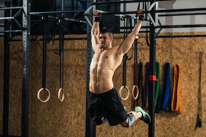 Not in Crossfit? Then Skip Kipping Pullups.