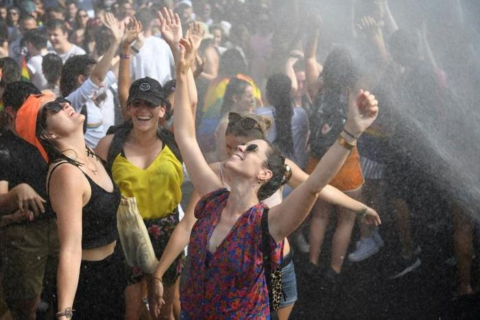Western parts of Europe welcomed a dip in temperatures after almost a week of stifling heat and spikes in pollution