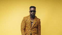 Sarkodie celebrates his birthday with dope African print apparel
