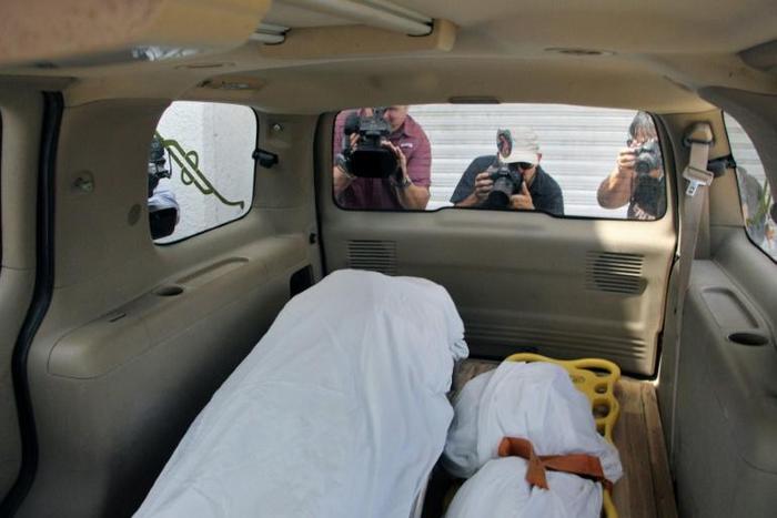 Oscar Martinez and his daughter Angie Valeria drowned just meters short of the US after a months-long journey from El Salvador