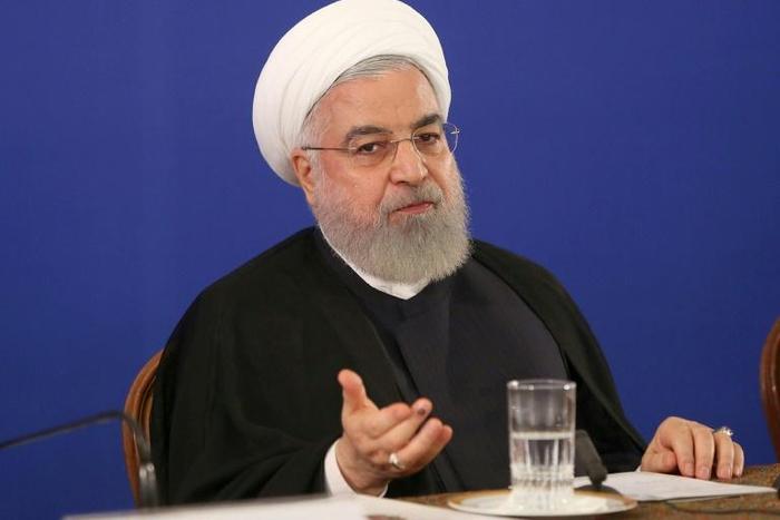 President Hassan Rouhani says Iran favours talks with the United States if it lifts sanctions against the Islamic republic, despite his top diplomat turning down a meeting with US President Donald Trump last month