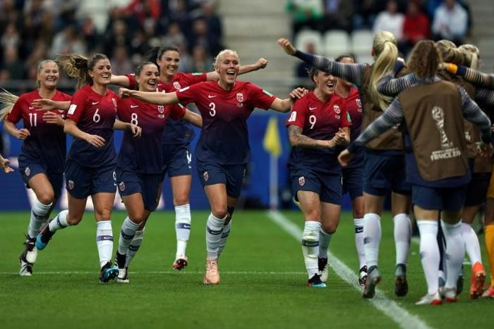 Norway scored three first-half goals to sweep aside Nigeria