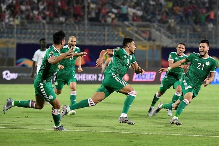 Youcef Belaili (C) struck the winner as Algeria beat Senegal 1-0 in the group phase in Egypt