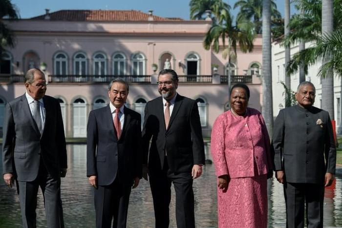 (L to R) The BRICS foreign ministers -- Russia's Sergey Lavrov, China's Wang Yi, Brazil's Ernesto Araujo and South Africa's Grace Naledi Mandisa Pandor, along with Indian Transport Minister Vijay Kumar Singh, pose for a picture in Rio de Janeiro