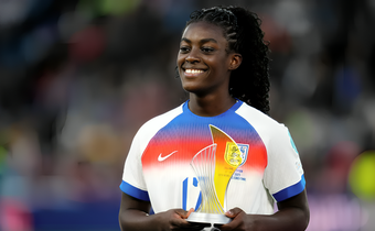 Ballon d’Or 2025: British-Ghanaian star Michelle Agyemang nominated for Kopa Trophy