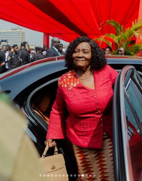 Here are 5 heartwarming kente outfits at  Mahama's swearing-in ceremony
