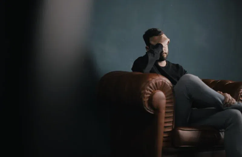 6 effective ways to control your anger at work