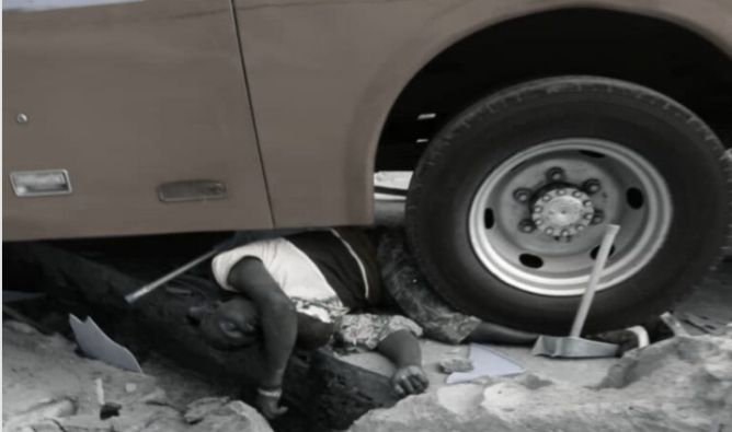 A/R: School bus crushes woman, plumber, to death at Patase