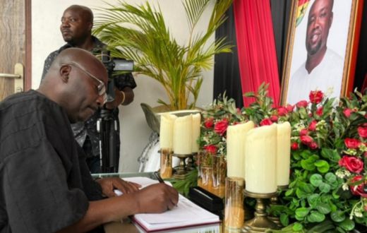 Dr Mahamudu Bawumia