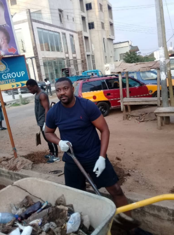 John Dumelo