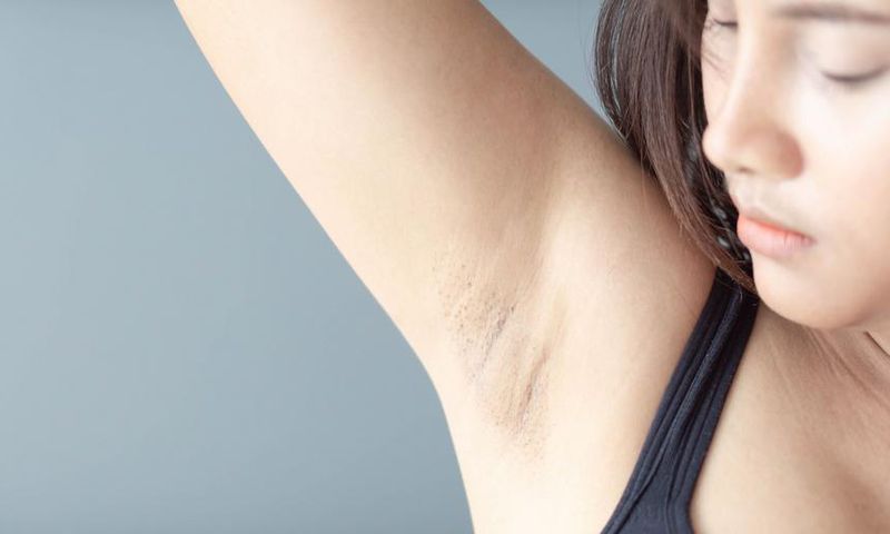 11 Signs Of Breast Cancer That Aren't Lumps