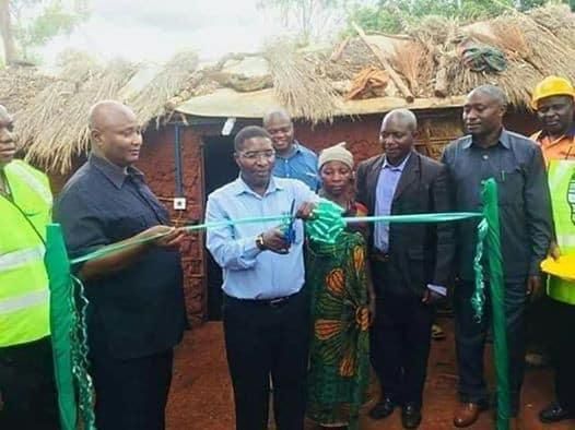 Politician reportedly commissions mud house he has built for poor widow