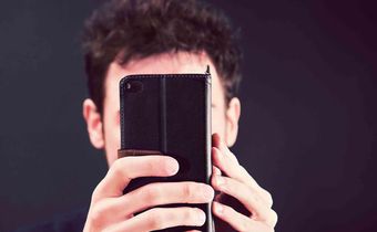This Tech Leader Got Radical on Phone Overuse