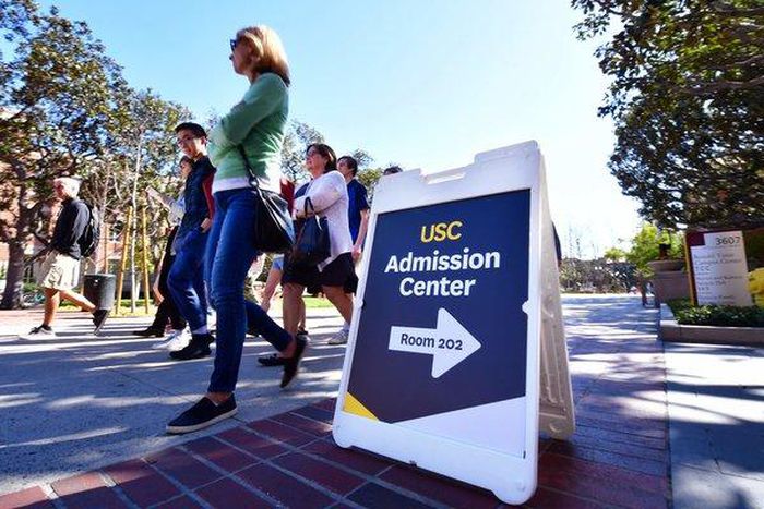 When email comes to the doctor's office, wait times decrease