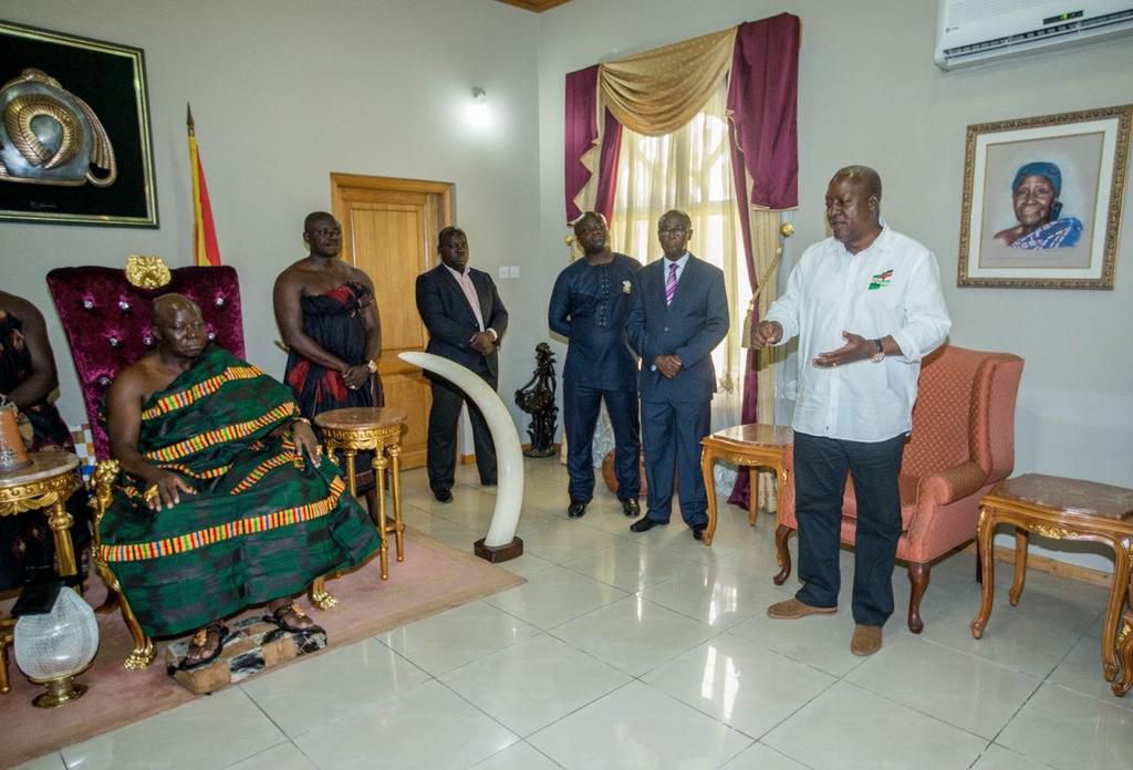 John Mahama with Otumfuo