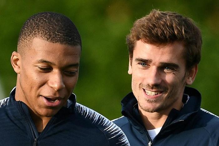 Sorry kid, a judge says you can't be named after French football stars Kylian Mbappe (L) and Antoine Griezmann