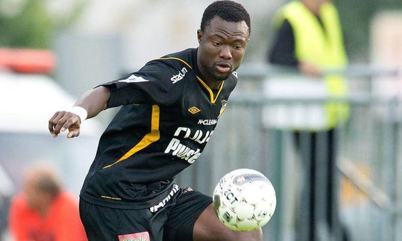Gideon Baah's delicious free-kick