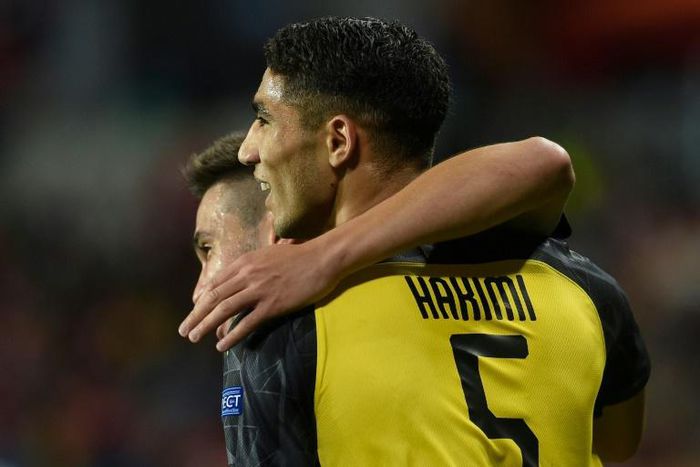 Hakimi scored twice to fire Dortmund to victory