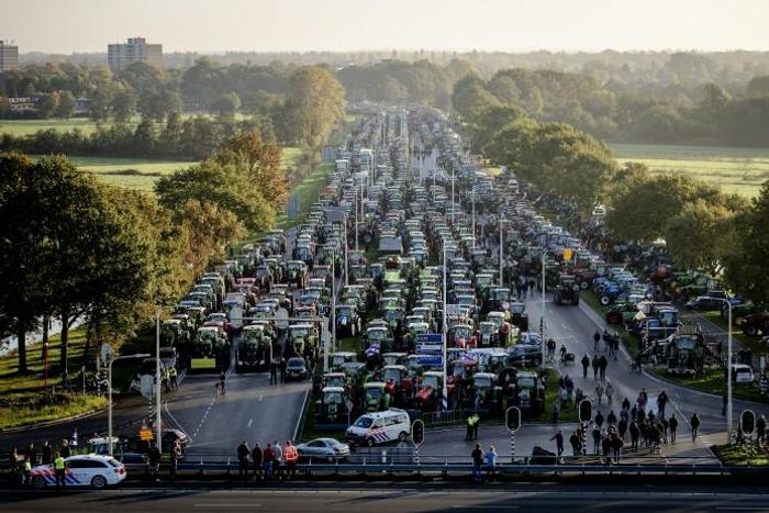 The Dutch farmers' action caused widespread disruption to road users