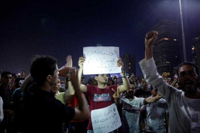 Egyptian protesters call for the removal of President Abdel Fattah al-Sisi in Cairo on September 20, 2019