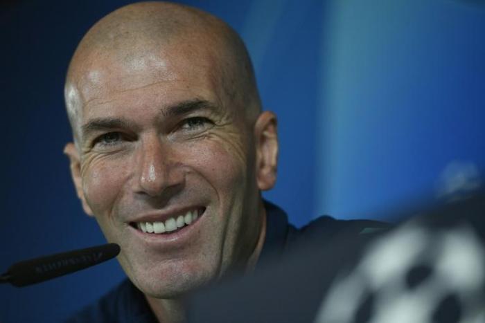 Real Madrid coach Zinedine Zidane insists he wants Welsh striker Gareth Bale to remain at the club