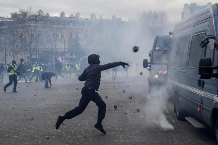 The police responded with teargas and water cannon but failed to disperse the more radical protesters