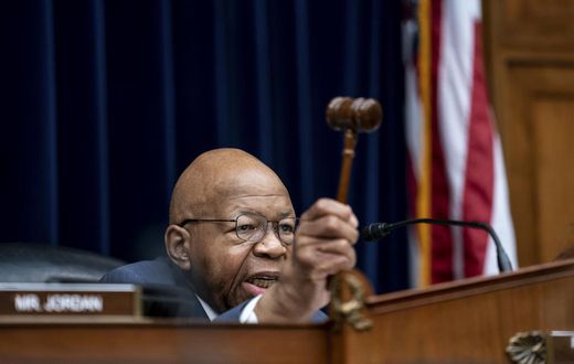Elijah Cummings, Powerful Democrat Who Investigated Trump, Dies at 68