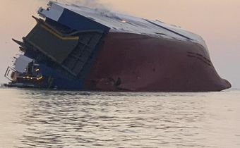 4 Missing After Cargo Ship Capsizes Off Georgia Coast