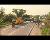 Mini cargo truck crashes on Accra-Kumasi road (3news.com)